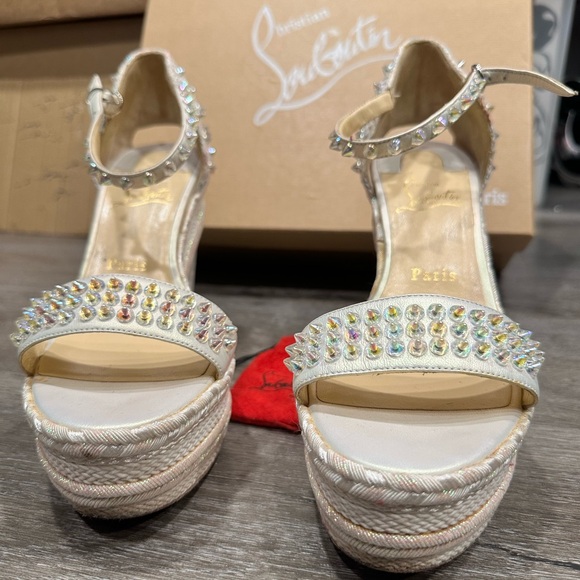 Christian Louboutin Pearl Embellished Wedge Sandals - Picture 5 of 16